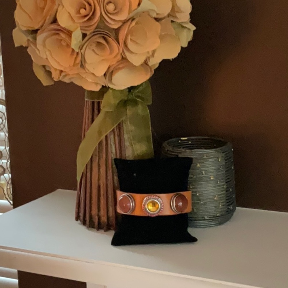 Leather Bracelet with Three Snaps